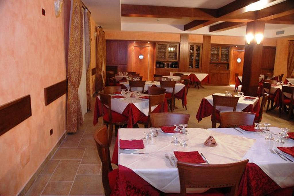 Agriturismo L'Arca Di Anna Brambilla 벨베데레마리티모 외부 사진