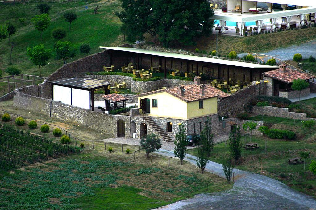 Agriturismo L'Arca Di Anna Brambilla 벨베데레마리티모 외부 사진
